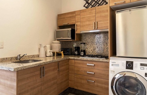 Downtown Queretaro Apartment | Apartment in the Center, Terrace. WIFI+Workroom+A/C
