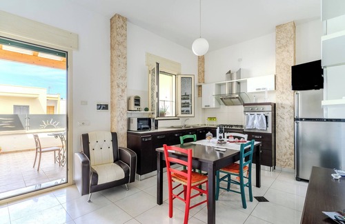 Montesano Salentino Apartment | Apartment 'Nonna Rosa' with Private Terrace, Wi-Fi and Air Conditioning