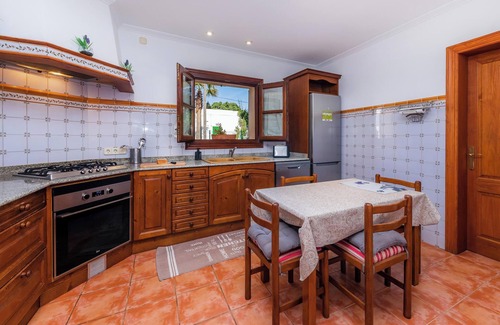 Son Moll Apartment | Apartment 'Na Forana' with Wi-Fi, A/C, Terraces & Garden