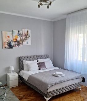 Vukov Spomenik Apartment | Apartment Nataly