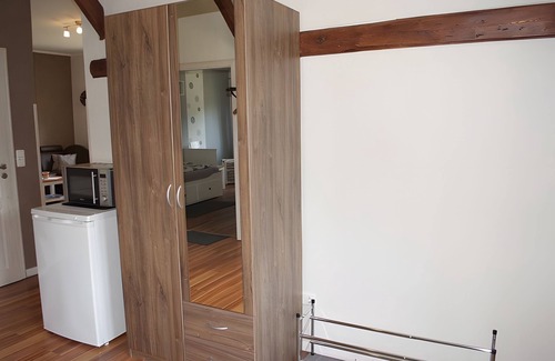 Albersdorf Apartment | Apartment 'Naturblick' with Shared Garden, Balcony and Wi-Fi