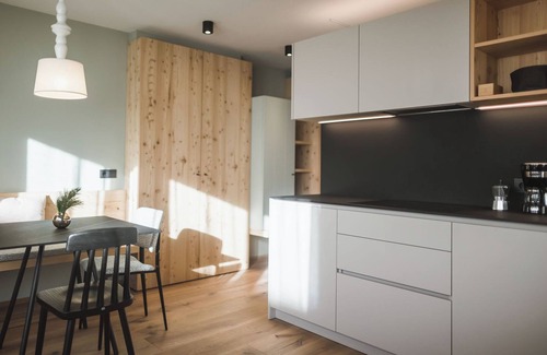 Lutago Apartment | Apartment 'Nature Berg' with Mountain View, Terrace & Wi-Fi