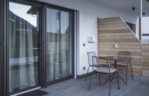 Lutago Apartment | Apartment 'Nature Duplex Zaun - Fluss' with Mountain View, Terraces & Wi-Fi