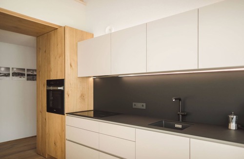 Lutago Apartment | Apartment 'Nature Sonne' with Mountain View, Terraces & Wi-Fi