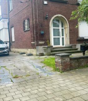 Vilvoorde Apartment | Apartment near atomium with parking
