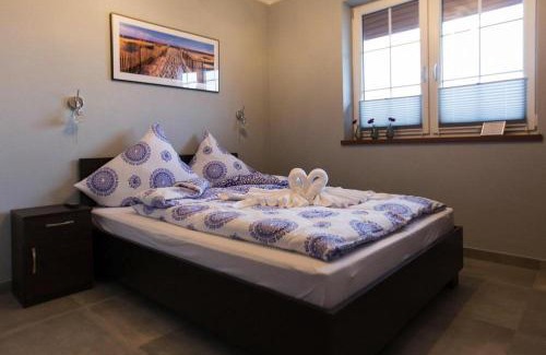 Gaski Apartment | Apartment near Baltic Sea and Lighthouse
