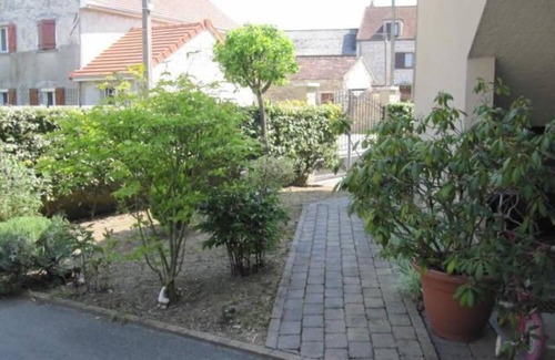 Boutigny Apartment | Apartment near Disneyland paris. and boutigny golf course with terrace