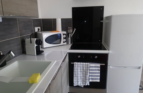 Jonage Apartment | Apartment near Groupama Stadium and ZI Meyzieu
