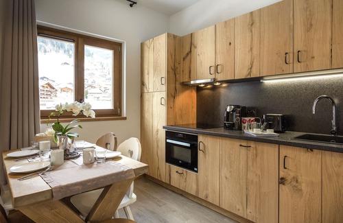 Beaufort Apartment | Apartment near ski lift in mountain Village