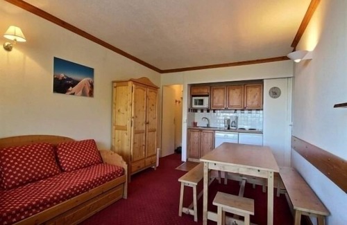 Plagne Centre Apartment | Apartment near slopes with Mont-Blanc view, free parking