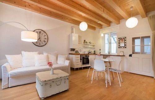 Hietzing Apartment | Apartment near subway