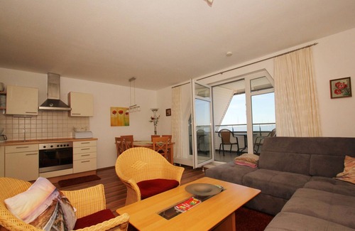 Wiek Apartment | Apartment near the harbor with balcony and sea view - Hafenhäuser Wiek 17