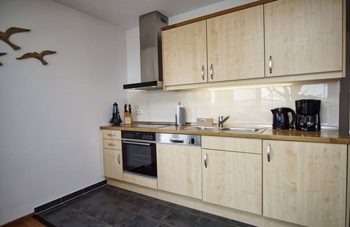 Lauterbach Apartment | Apartment near the harbor with sea view - Hafenresidenz Lauterbach FeWo 2-3