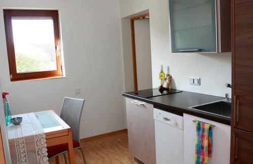 Bisingen Apartment | Apartment 'Nelly' with Wi-Fi