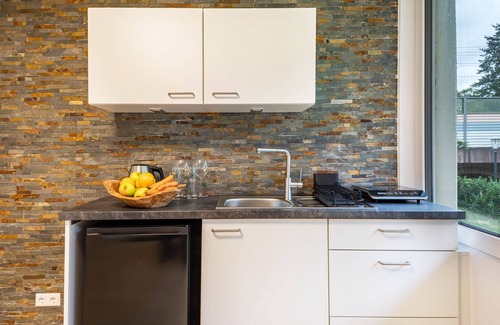 Bad Krozingen Apartment | Apartment 'Neumagen' with Shared Garden and Wi-Fi