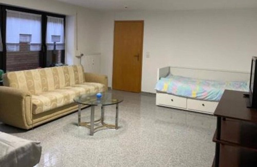 Hoisten Apartment | Apartment Neuss-South