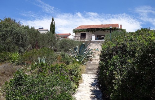 Potirna Apartment | Apartment Nev - 20m from the sea A2 Mali(2+1) - Blato, Island Korcula, Croatia