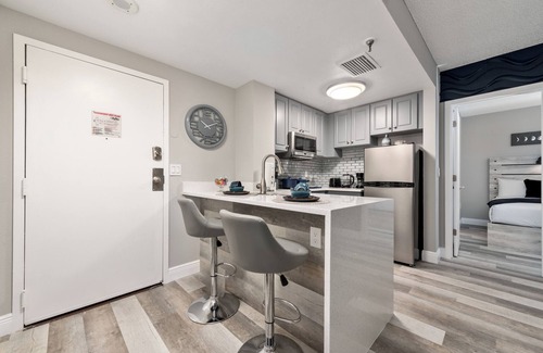 Florida Center Condo | Apartment next to International Dr and Universal