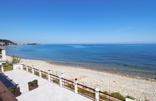 Marina di Caronia Apartment | Apartment Nina by Interhome