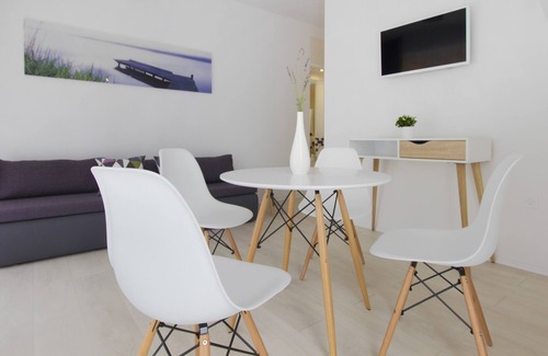 Bicine Apartment | Apartment Nina Skradin
