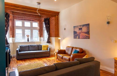 Whitefield Apartment | Apartment No 1 - The Old Red King Pub, Whitefield, Manchester