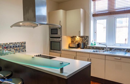 Whitefield Apartment | Apartment No 1 - The Old Red King Pub, Whitefield, Manchester