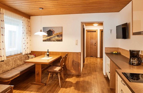 Prutz Apartment | Apartment No. 3 - Apartments Sailer