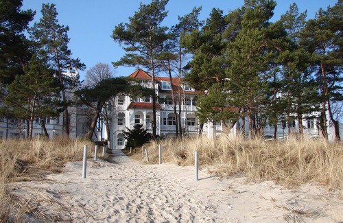 Binz Villa | Apartment no. 8 with sea view in Binz, Villa Strandidyll, 2 room, balcony