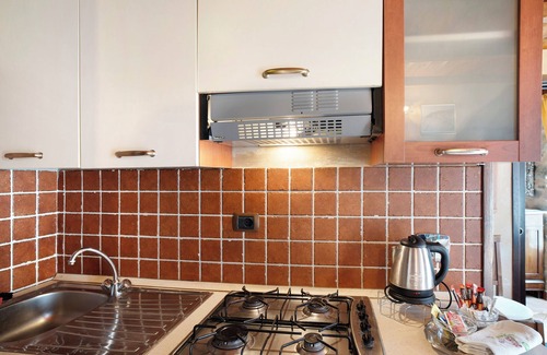 Apricale Apartment | Apartment "Nonna Garì" with Mountain View & Balcony