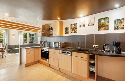 Brachthausen Apartment | Apartment 'Nr 4' with Shared Garden and Wi-Fi