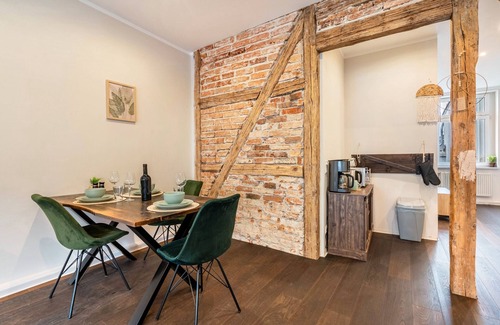 Cottbus Apartment | Apartment 'Oase 2' with Wi-Fi
