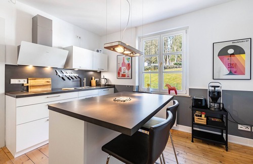 Attendorn Apartment | Apartment 'Obergeschoss, 65 Qm' with Wi-Fi