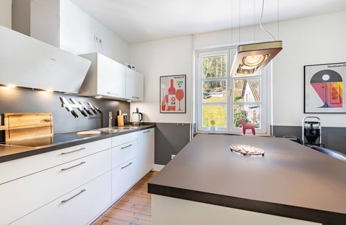 Attendorn Apartment | Apartment 'Obergeschoss, 65 Qm' with Wi-Fi