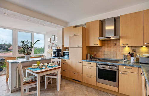 Schonbrunn Apartment | Apartment 'Odenwald Ferienwohnung' with Private Terrace, Private Garden and Wi-Fi