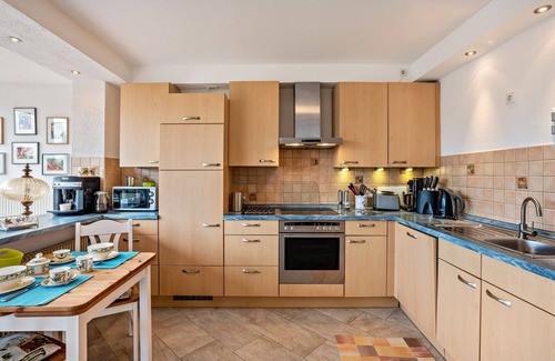 Schonbrunn Apartment | Apartment 'Odenwald Ferienwohnung' with Private Terrace, Private Garden and Wi-Fi