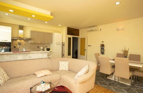 Pican Apartment | Apartment Olivia by Interhome