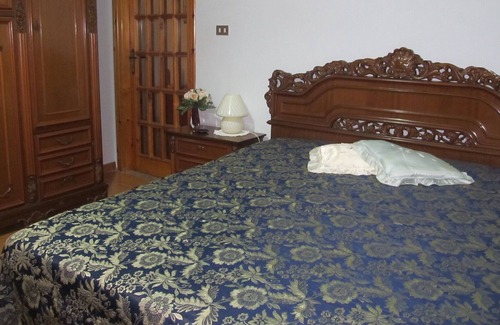 Villapiana Lido Apartment | Apartment on the 1st floor of a small building with fenced orchard