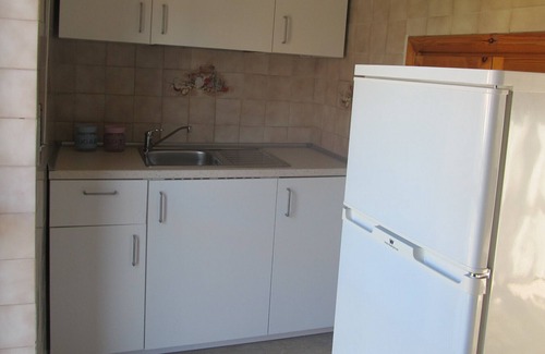 Villapiana Lido Apartment | Apartment on the 1st floor of a small building with fenced orchard