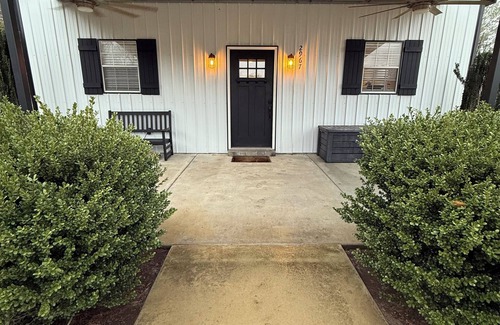 Deep Run Apartment | Apartment on the farm