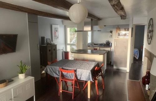 Granville Apartment | Apartment on the fishing port.