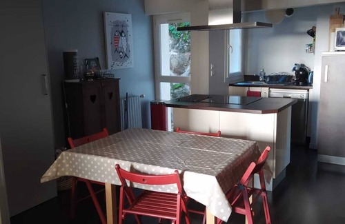 Granville Apartment | Apartment on the fishing port.