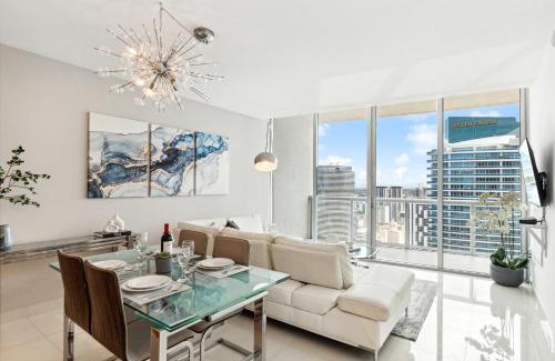 Downtown Miami Apartment | Apartment on the Highest Floor - Icon Brickell 3