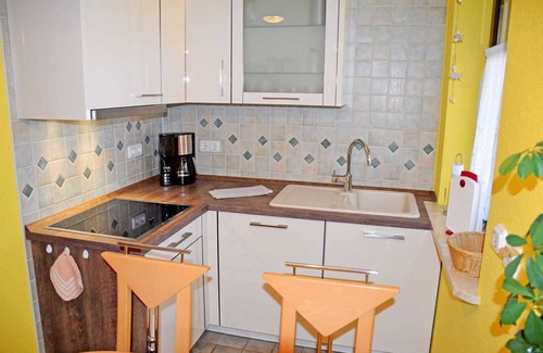 Sellin Condo | Apartment on the lake