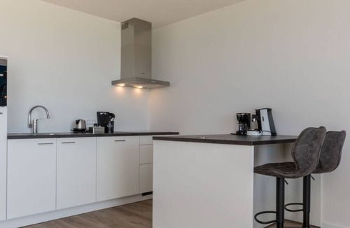 Scherpenisse Apartment | Apartment on Tholen by Oosterschelde Estuary