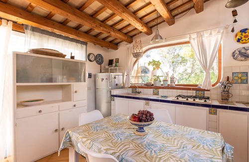Cornino Apartment | Apartment "Open Space Sul Mare" with Sea View, 3 Terraces and Wi-Fi