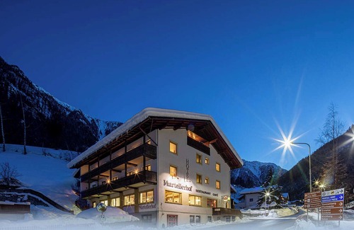 Martello Apartment | Apartment 'Opis Pennhaus' with view of the Alpes, Shared Terrace and Wi-Fi