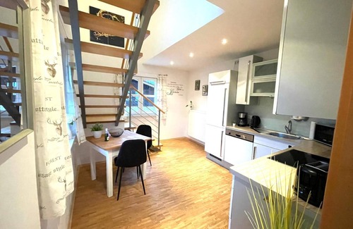 Lohberg Apartment | Apartment 'Osserblick Galerie' with Mountain View, Private Garden and Wi-Fi