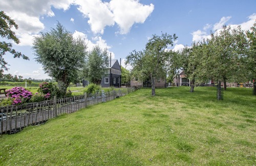 Vreeland Apartment | Apartment overlooking the Vecht between Amsterdam and Utrecht, 6-8 people