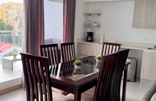 Jaco Apartment | Apartment overlooking the sea, linking the nature of the forest in the mountains.