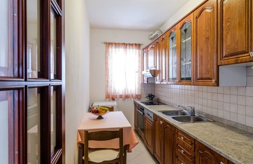 Gorica Apartment | Apartment Paco - Three-Bedroom Apartment with Balcony and Sea View